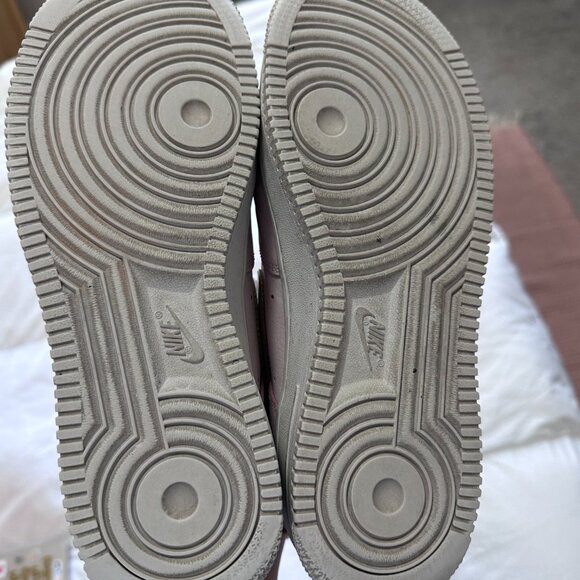 low Pink Iridescent Air Force 1 - Picture 4 of 4